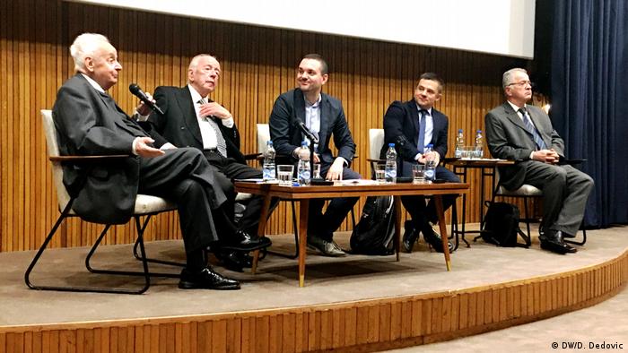 s leva na desno: Ivan Ivanji, Budimir Lončar, Milivoj Bešlin, Tvrtko Jakovina, Mihajlo Kovač