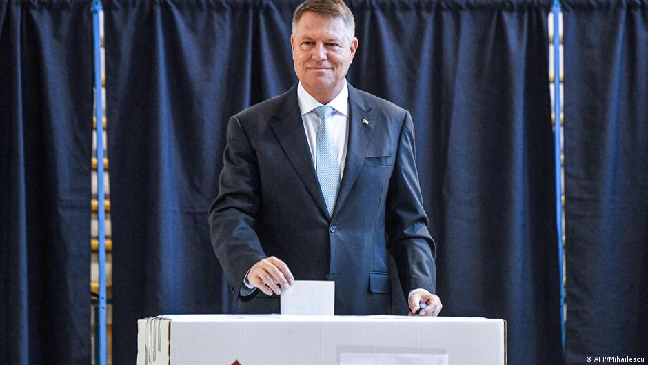 Romania's President Iohannis headed for runoff
