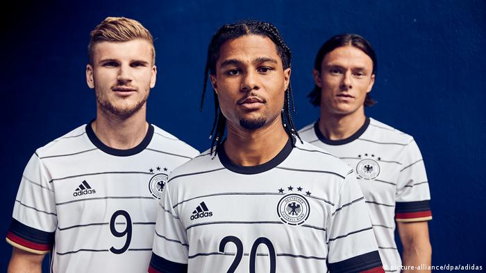 Eagle on the chest: Germany football kits over the years - All media content - DW - 11.11.2019