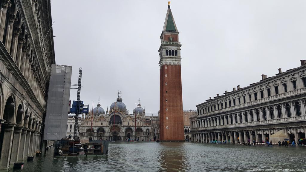 Acqua Alta Bedroht Kulturstatten In Venedig Kultur Dw 13 11 2019