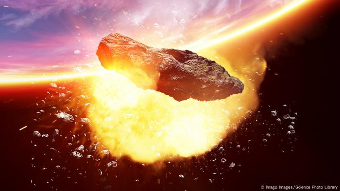 Illustration of an asteroid hitting the planet's surface (Imago Images/Science Photo Library)