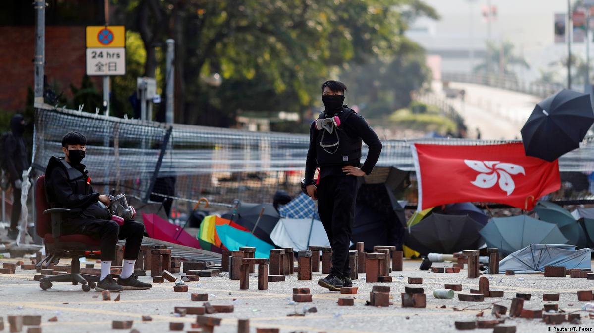 客座评论:一国两制埋下香港乱局
