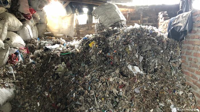 Indonesien Plastikmüllverbrennung Energie Tofufabriken (Nexus3 Foundation )