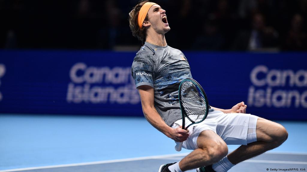 Alexander Zverev Into Final Four In London After Straight Sets Win Over Medvedev Sports German Football And Major International Sports News Dw 15 11 2019
