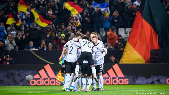 German National Team Caught In A Marketing Bubble Sports German Football And Major International Sports News Dw 17 11 2019