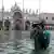 Italien Unwetter l Hochwasser in Venedig