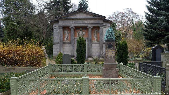 Dorotheenstädtischer Friedhof in Berlin (picture-alliance/Arco Images/Schoening)