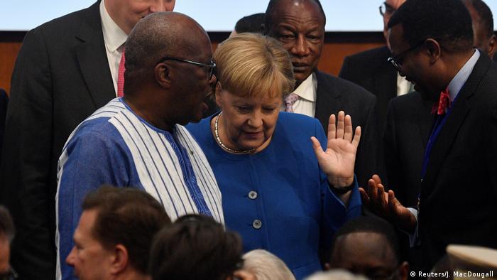 Deutschland Berlin | Konferenz Compact with Africa | Angela Merkel, Bundeskanzlerin | mit Roch Marc Christian Kabore, Burkina Faso