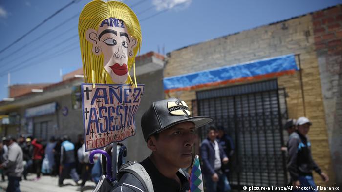 Protesta contra Jeanine Áñez, durante su mandato como presidenta interina en La Paz el 20 de noviembre de 2019 
