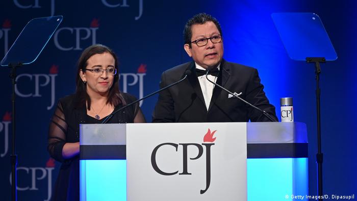Lucia Pineda Ubau and Miguel Mora at CPJ International Press Freedom Award ceremony