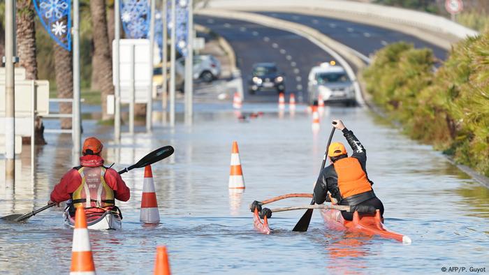 Wetterchaos In Frankreich Und Italien Aktuell Europa Dw 24 11 2019