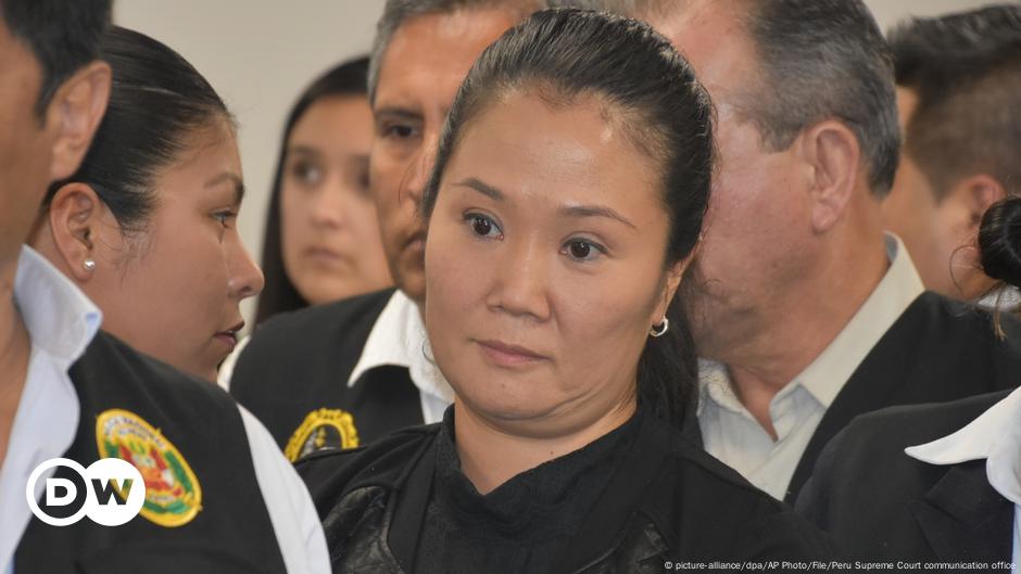 Keiko Fujimori Deja Temporalmente La Politica Ante Amenazas De Prision Las Noticias Y Analisis Mas Importantes En America Latina Dw 19 12 2019