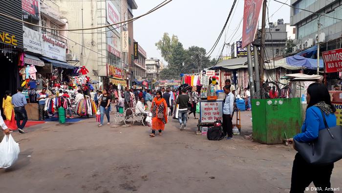 Indien Wintermarkt in Neu-Delhi (DW/A. Ansari)