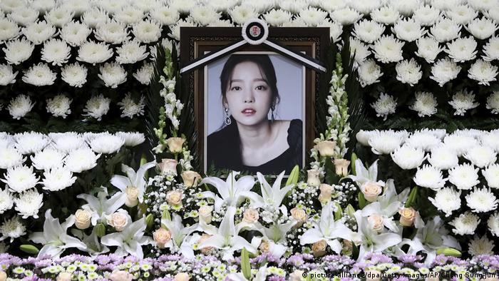 Tod einer weiteren Sängerin erschüttert Südkoreas Popszene