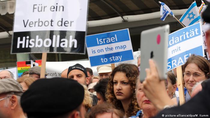 Demonstrasi di Berlin mengecam Hizbullah