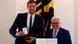 Dirk Nowitzki receiving German Order of Merit from German President Frank Walter Steinmeier Dirk Nowitzki receiving German Order of Merit from German President Frank Walter Steinmeier