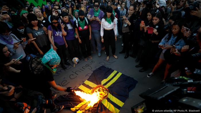 Mexiko Feministinnen Protest