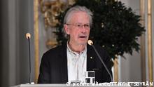 Premios Nobel: Albania rechaza galardón a Peter Handke