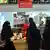Saudi-Arabien Riad | McDonald’s Geschlechtertrennung, Ladies Section