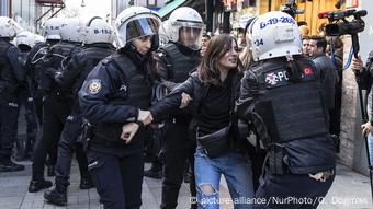 Κωνσταντινούπολη, διαδήλωση γυναικών