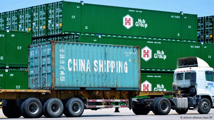 德国联邦外贸与投资署发布的报告指出，德中贸易逆差可能在2022年创下纪录。