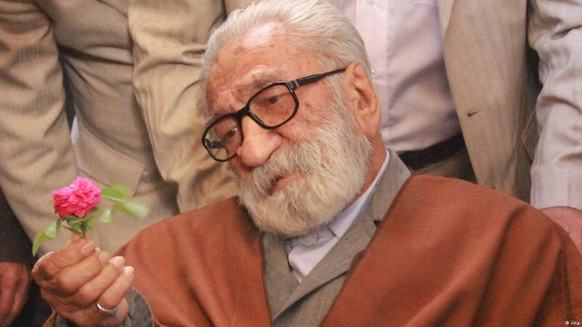 نورعلی تابنده درگذشت؛ درویشی که مدافع آزادی‌های مدنی بود – DW – ۱۳۹۸/۱۰/۳