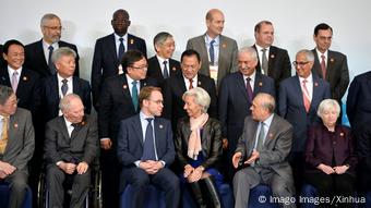Christine Lagarde mit Männern