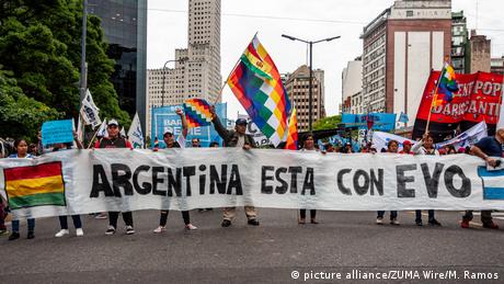 Argentinien l Pro-Morales Demonstration (picture alliance/ZUMA Wire/M. Ramos)