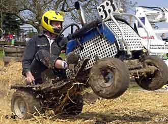 Cutting Edge – DW – 08/13/2012