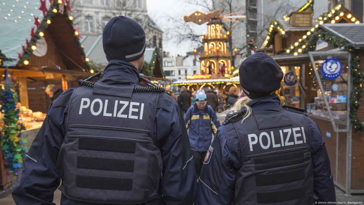 Germany: Fewer Islamists pose terror risk – DW – 12/21/2019