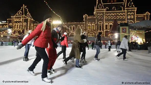 Moscow college and university students celebrating their holiday, the Students' Day on Red Square's skating-rink, Moskau, Russia, 25 January 2010.