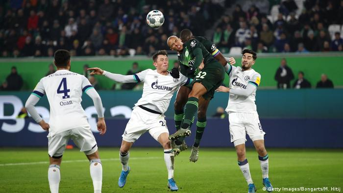 Bundesliga | VfL Wolfsburg vs FC Schalke 04 (Getty Images/Bongarts/M. Hitij)