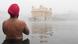 BdT Indien Gebet vor einem Sikh Tempel in Amritsar BdT Indien Gebet vor einem Sikh Tempel in Amritsar