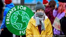 Greta Thunberg vuelve a marchas del Viernes por el futuro frente al Parlamento de Suecia