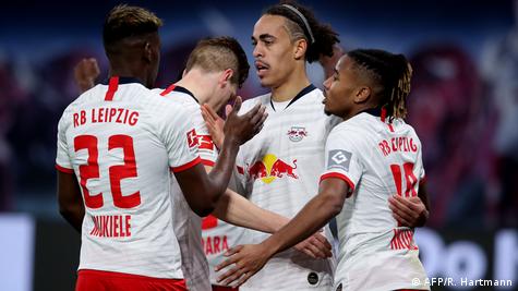 Football Heads: 2019-20 Germany (Bundesliga) - Play on Dvadi