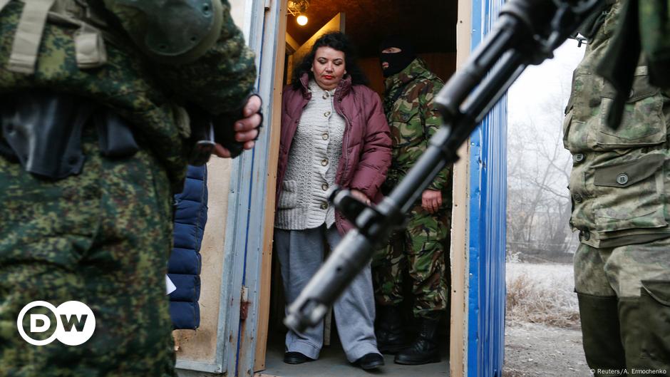 Imprisoned In Eastern Ukraine: 'Inhumane Conditions' – DW – 01/23/2020