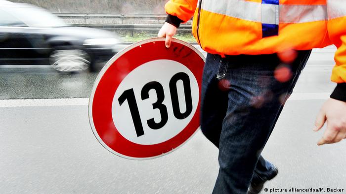 По близо две трети от магистралите в Германия няма ограничения