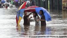 Indonesia Jakarta Hit With Deadly Floods News Dw 01 01 2020