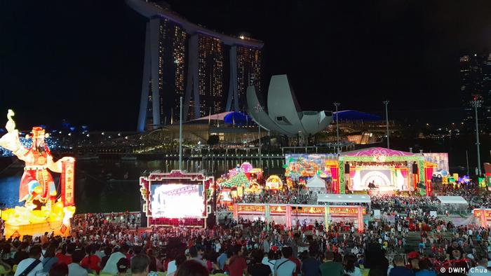 Kinų Naujieji metai Singapūre (DW / M. Chua)