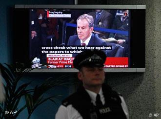 Tony Blair faces second grilling over Iraq war – DW – 01/21/2011
