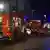 Italien Bruneck Auto fährt in Südtirol in Reisegruppe - Sechs Tote