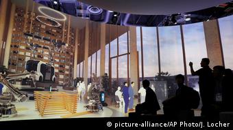 Εφαρμογές ρομποτικής σε ολόκληρη την πόλη σχεδιάζουν οι Ιάπωνες Εφαρμογές ρομποτικής σε ολόκληρη την πόλη σχεδιάζουν οι Ιάπωνες