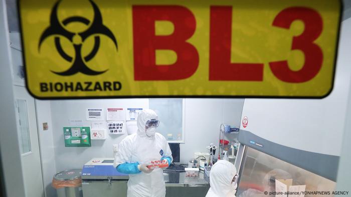Südkorea Coronavirus | Mysteriöse Lungenkrankheit aus Wuhan (picture-alliance/YONHAPNEWS AGENCY)