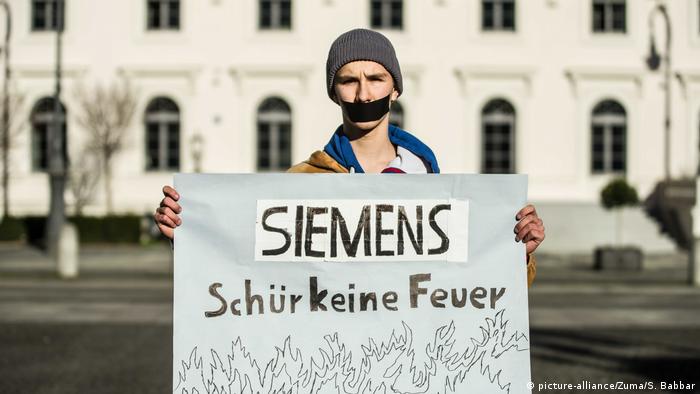 Fridays for Future Protest against Siemens-Adani Project