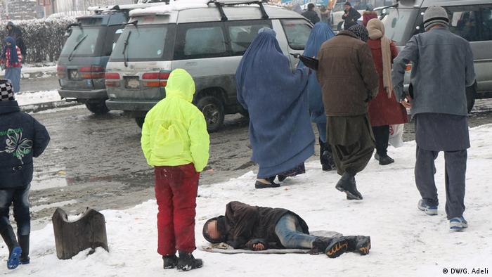 Afghanistan Winter | Schnee in Kabul | Armut (DW/G. Adeli)