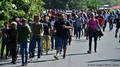 Nueva caravana de migrantes hondure os cruza Guatemala DW 16