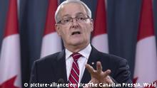 15.01.2020
THE CANADIAN PRESS 2020-01-15. Minister of Transport Marc Garneau attends a news conference on the Iran plane crash, Wednesday, January 15, 2020 in Ottawa. THE CANADIAN PRESS/Adrian Wyld URN:49601611 |