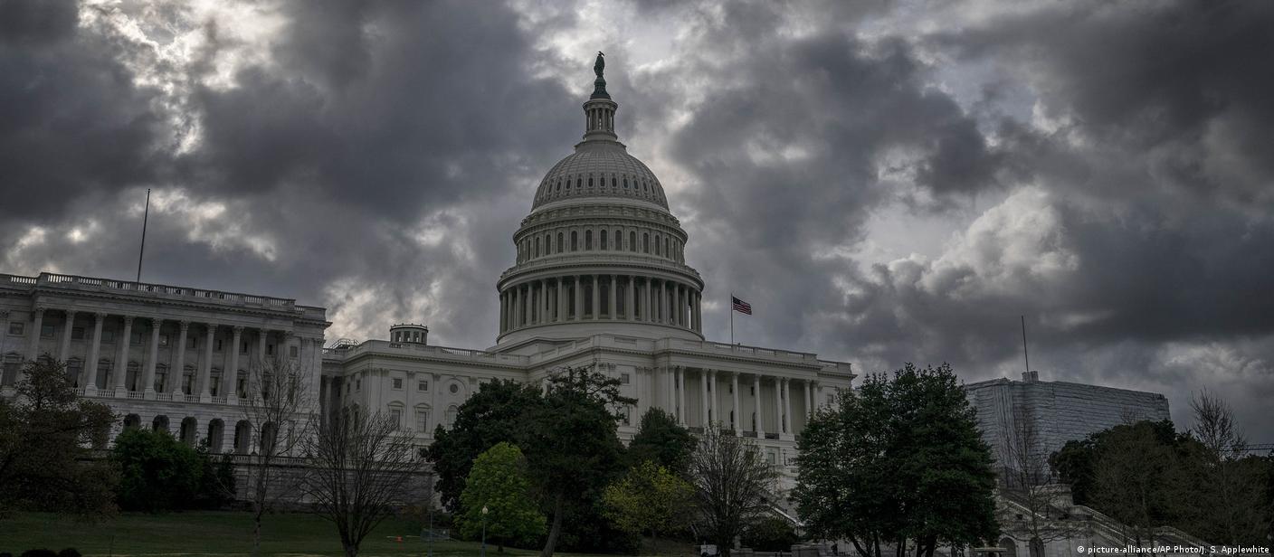美国国会选举：两党争夺参议院控制权