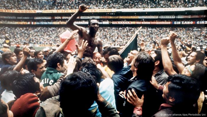 Sport Fussball l Edson Arantes do Nascimento - Pele l WM-FInale in Mexiko-City