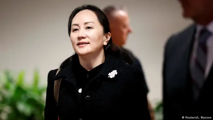 2018年加拿大警方根据应美国政府司法互助要求逮捕在温哥华转机的中国华为公司副董事长兼首席财务官孟晚舟。